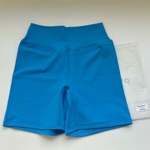 P'tula Sierra 6” Shorts - L